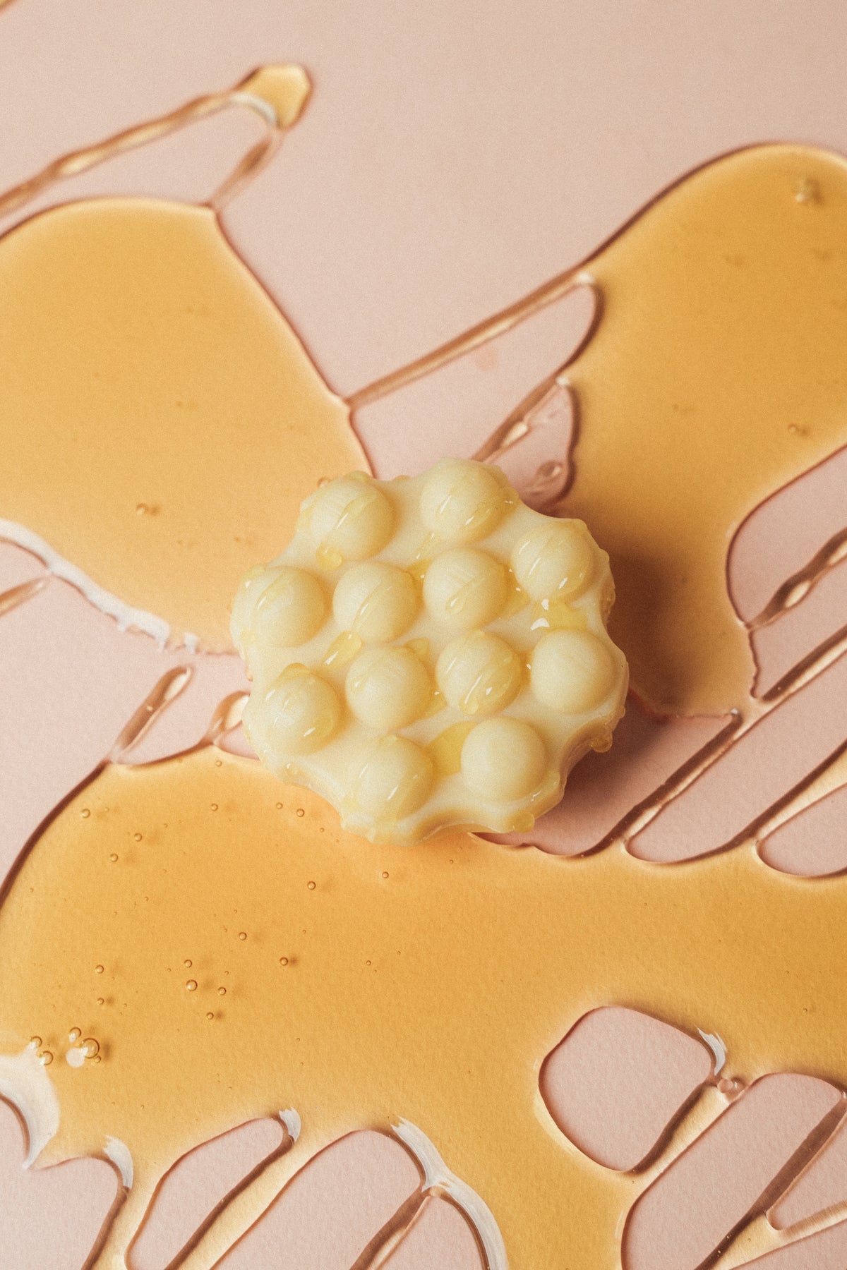 MEER OVER VEGAN HONEY SHAMPOO BAR