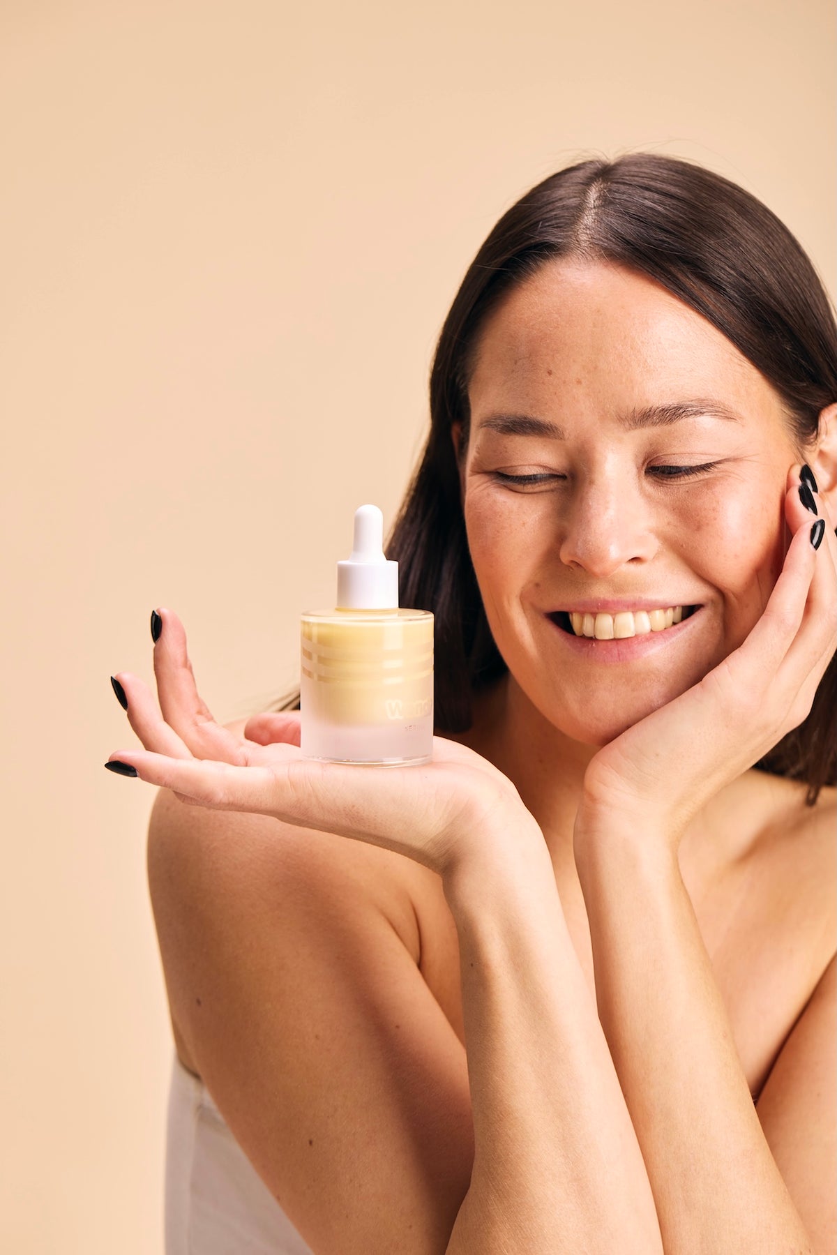 COMMENT UTILISER LE FIRMING SERUM ?
